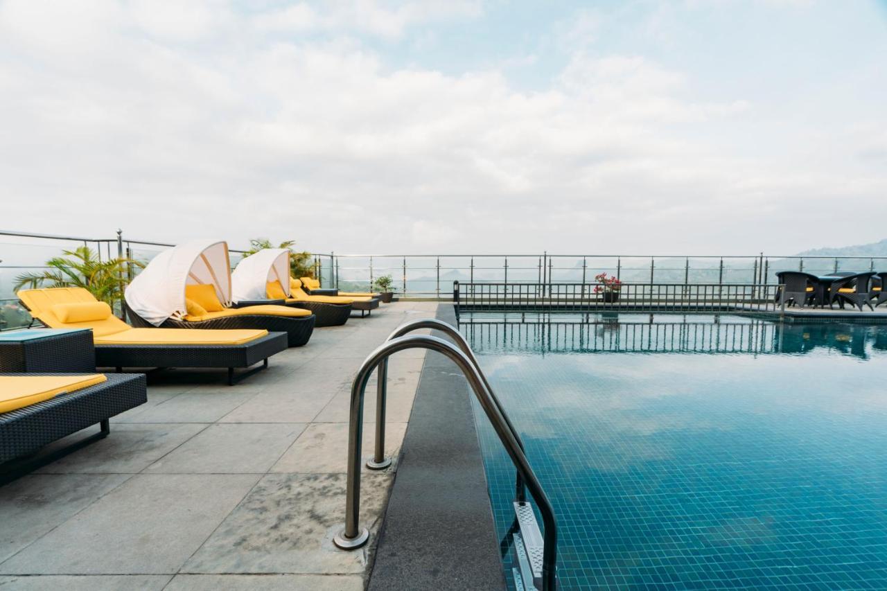 The Panoramic Getaway Hotel Munnar Ngoại thất bức ảnh