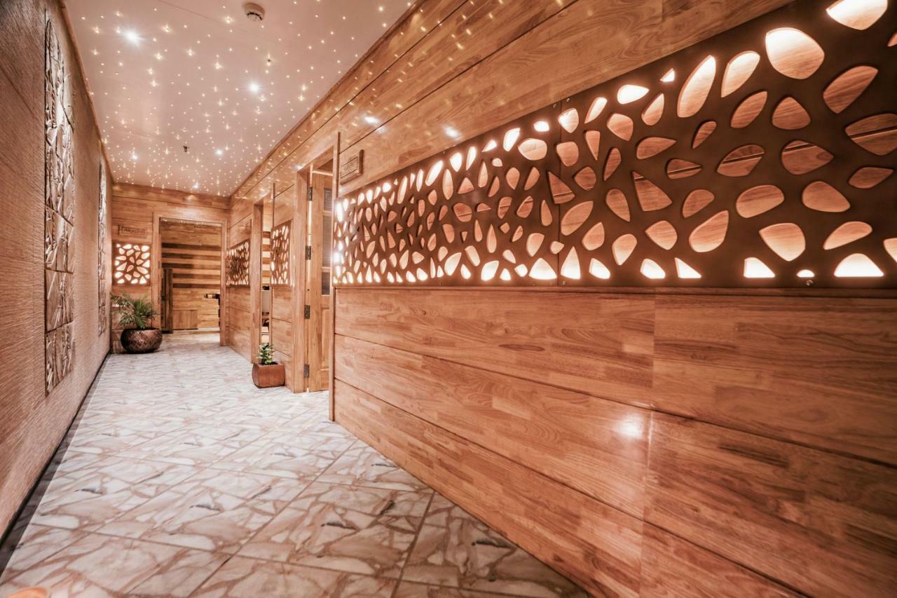 The Panoramic Getaway Hotel Munnar Ngoại thất bức ảnh The interior of the hotel